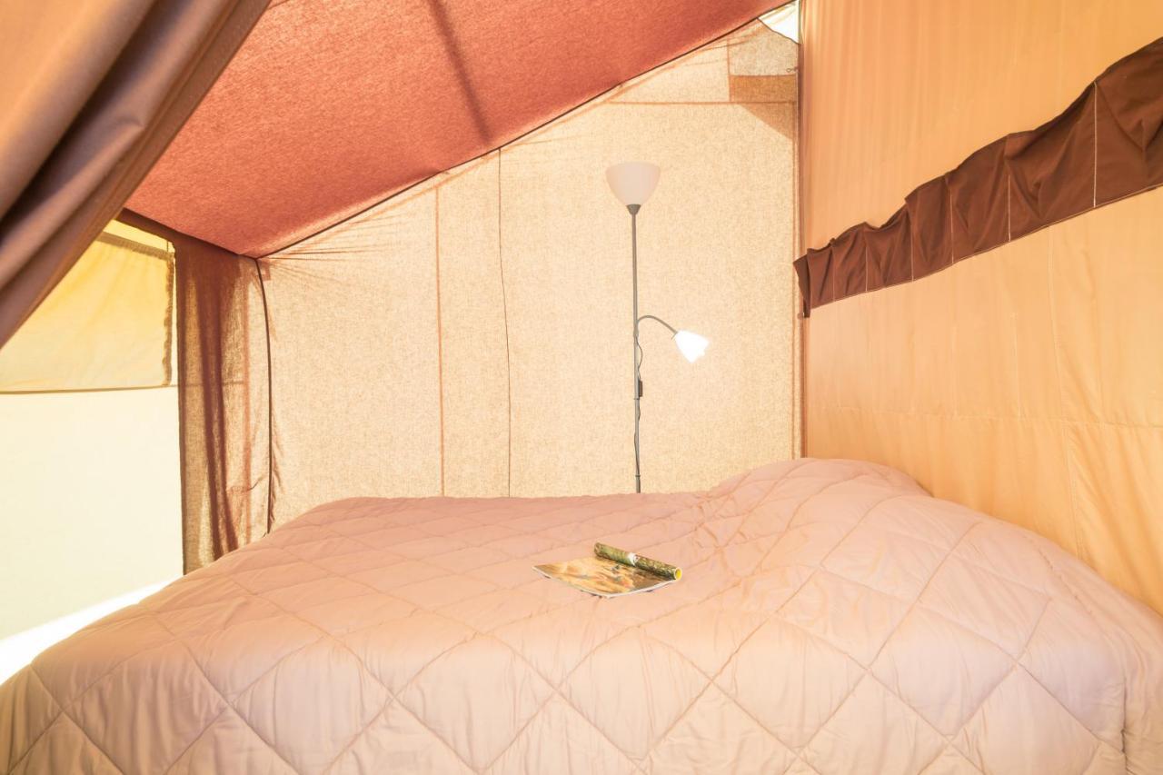 Camping Les Princes D'Orange Hotel Orpierre Екстериор снимка