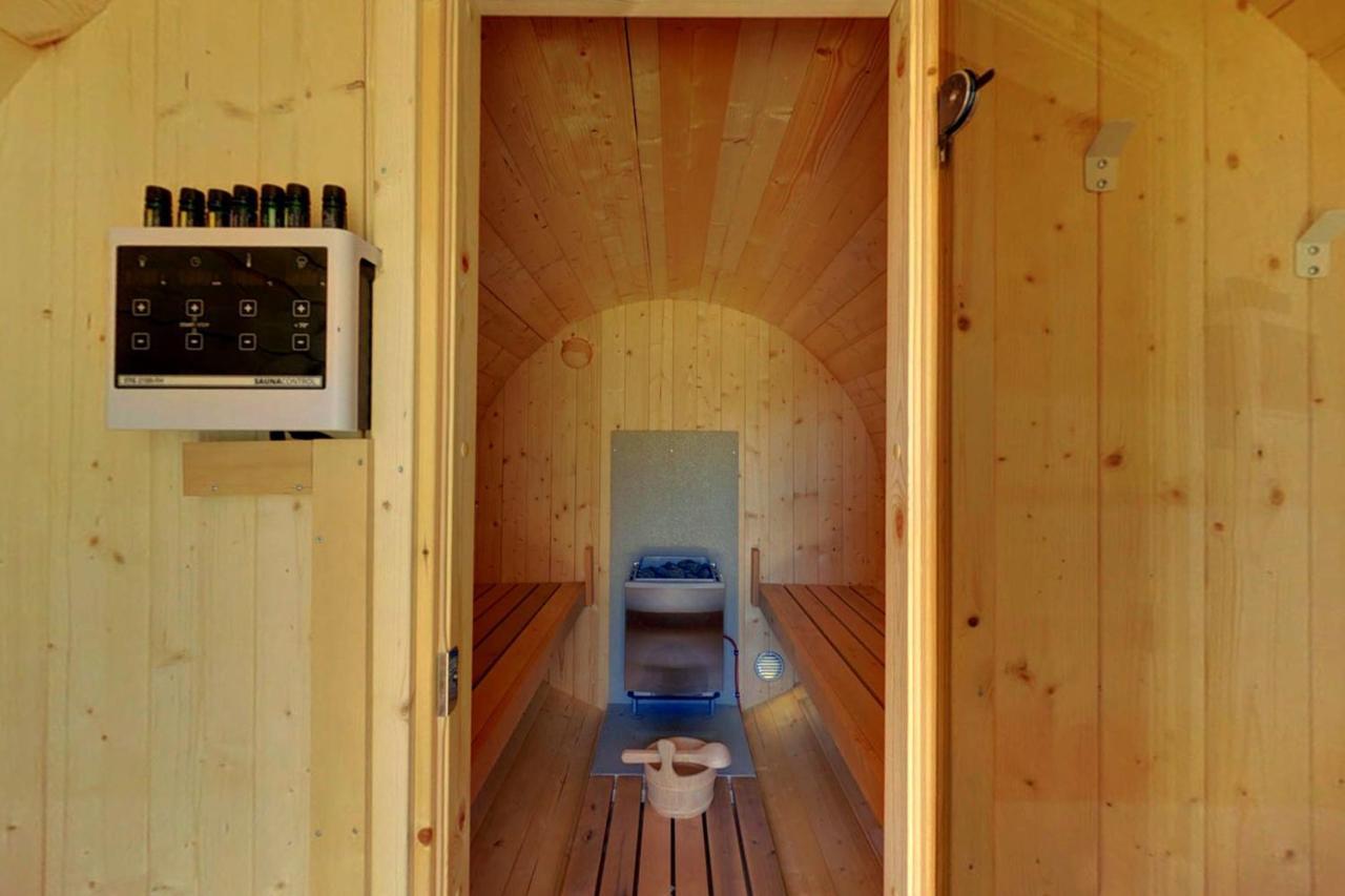 Camping Les Princes D'Orange Hotel Orpierre Екстериор снимка